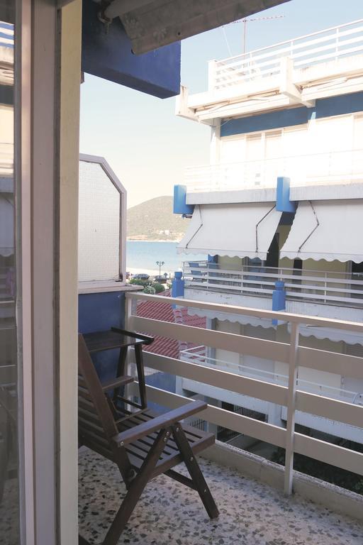 Holiday Apartment Sombrero Néa Péramos Zewnętrze zdjęcie