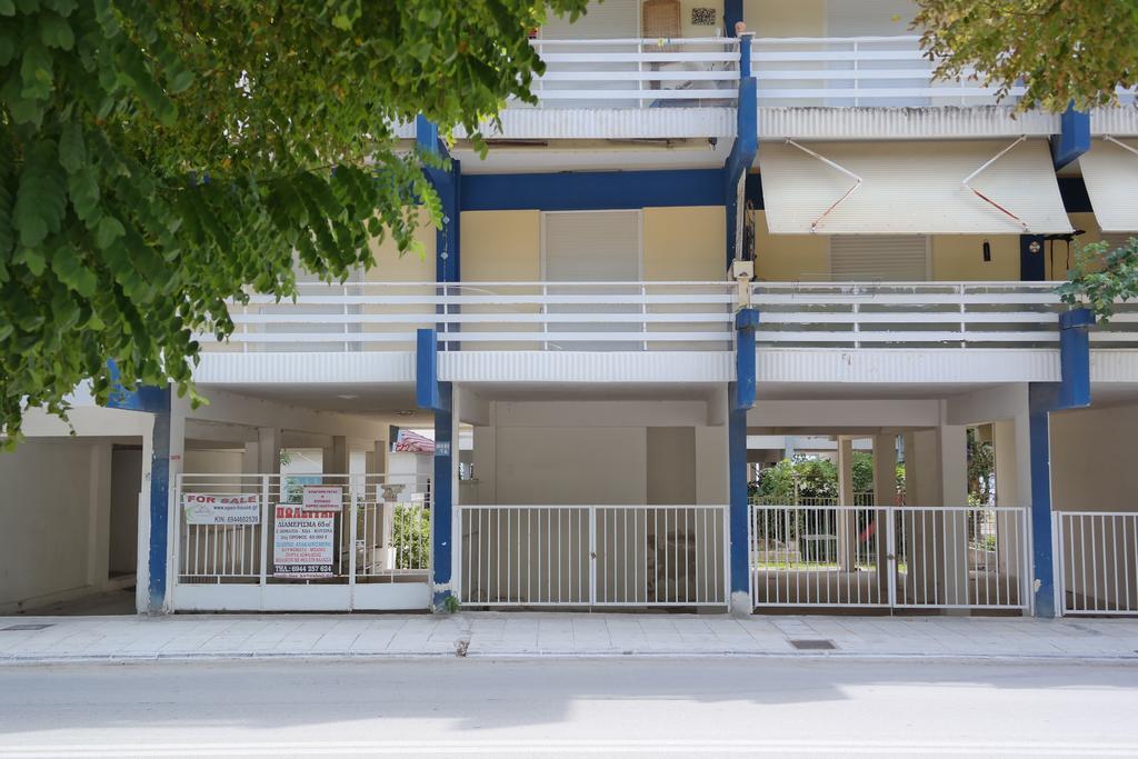 Holiday Apartment Sombrero Néa Péramos Zewnętrze zdjęcie